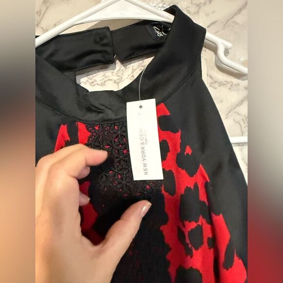 NEW NY&C Red Black Leopard Lace Trim Halter Dress Size M - Picture 5 of 12